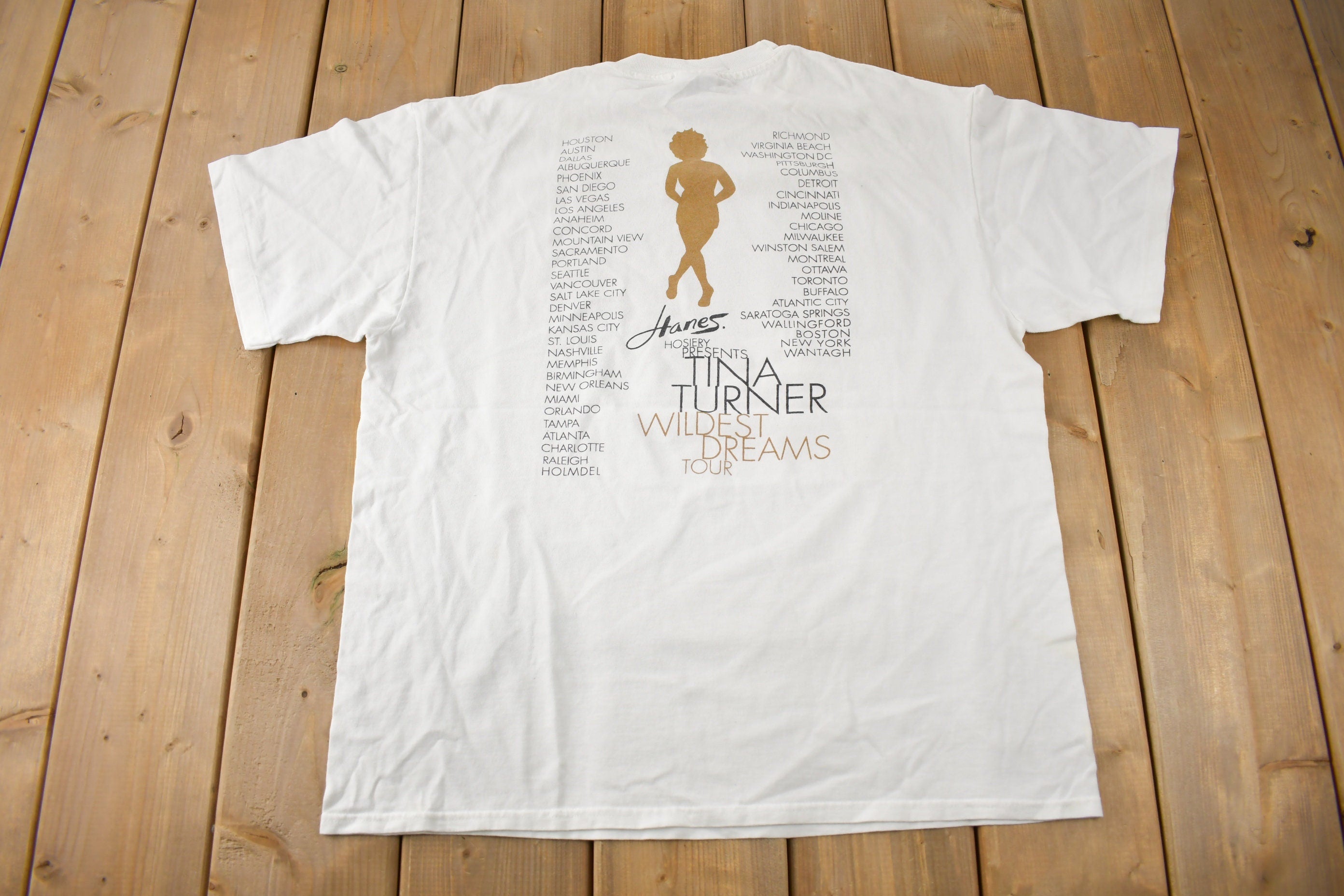 Vintage 1997 Tina Turner Wildest Dreams Tour Graphic T-shirt Size Large