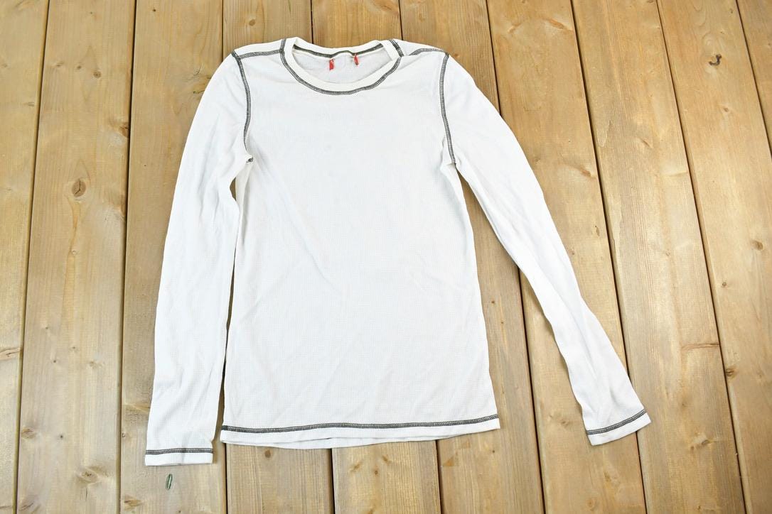 Women Vintage Vigoss Y2K Blank White T-Shirt