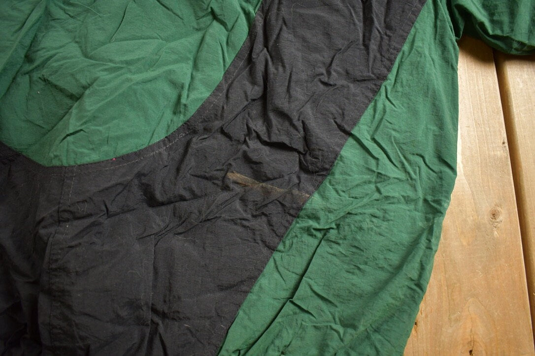 Vintage 1990s Green Bay Packers NFL Wind Breaker Jacket