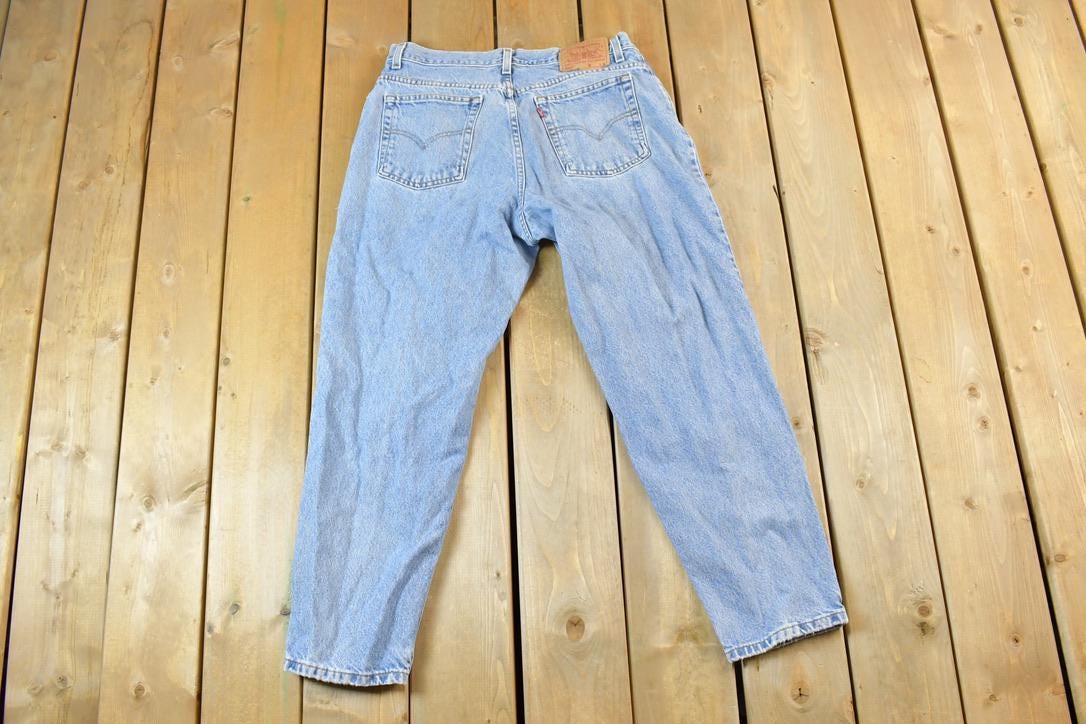 Vintage 1990s Levi Strauss Red Tab Denim Jeans Size 30