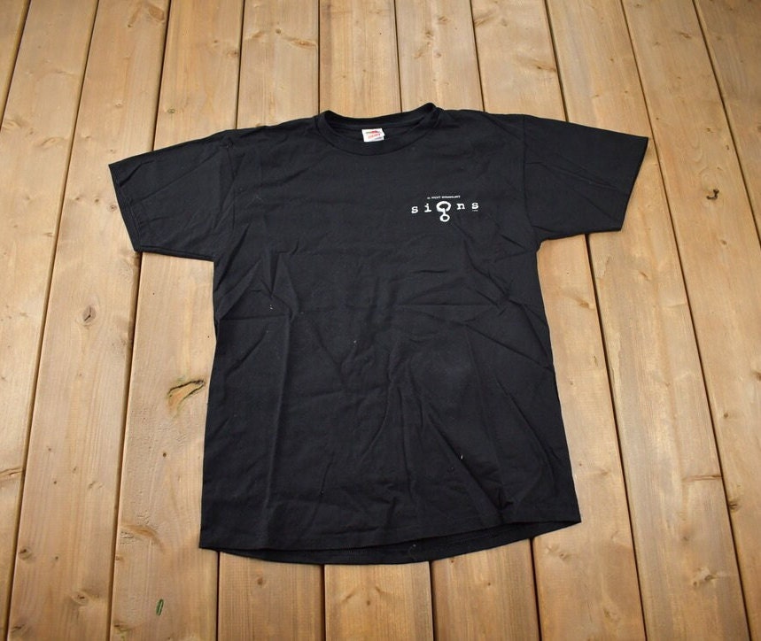 Vintage 2002 Signs Movie Promo T-shirt