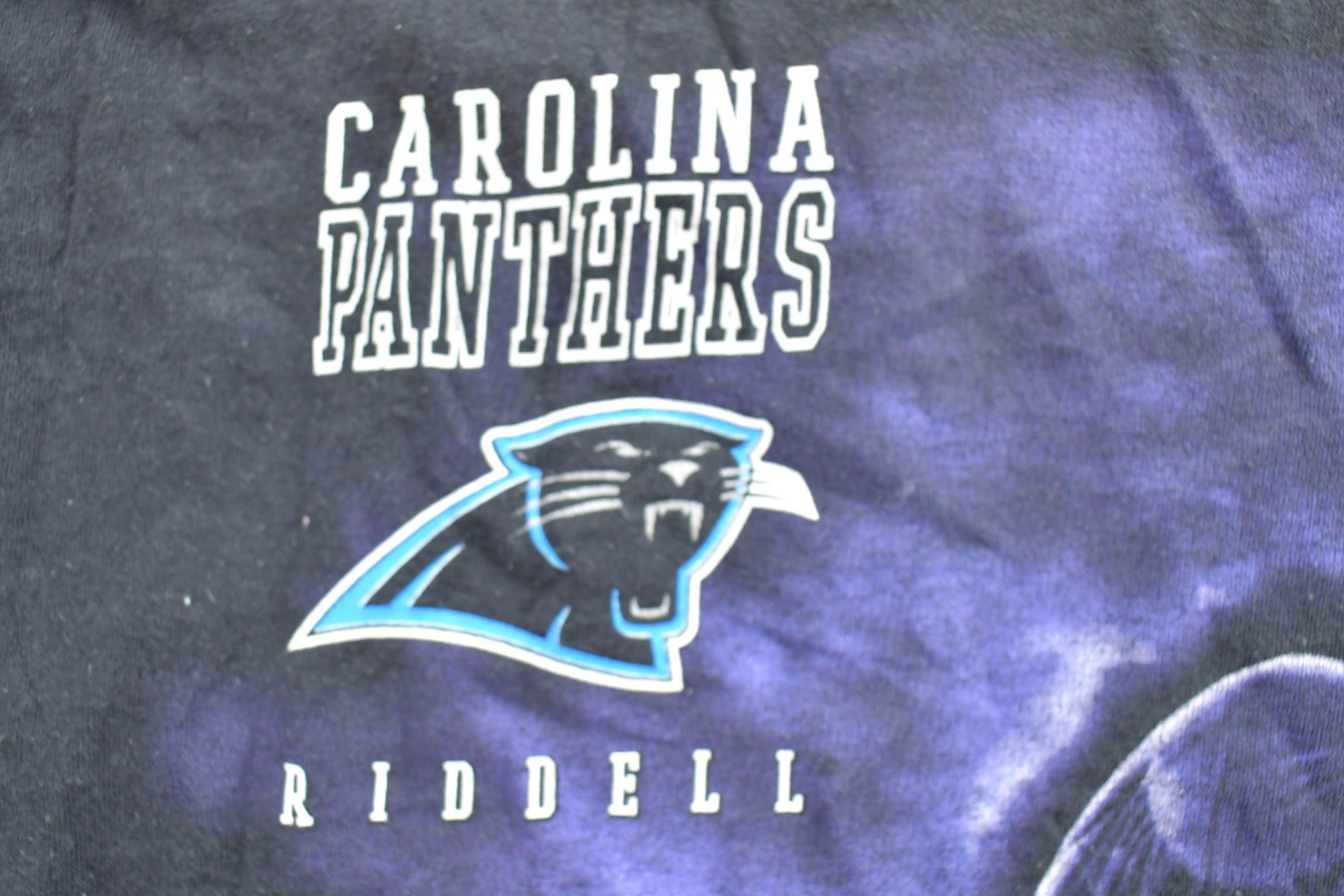 Vintage 1998 Carolina Panthers Ridell NFL Graphic T-Shirt