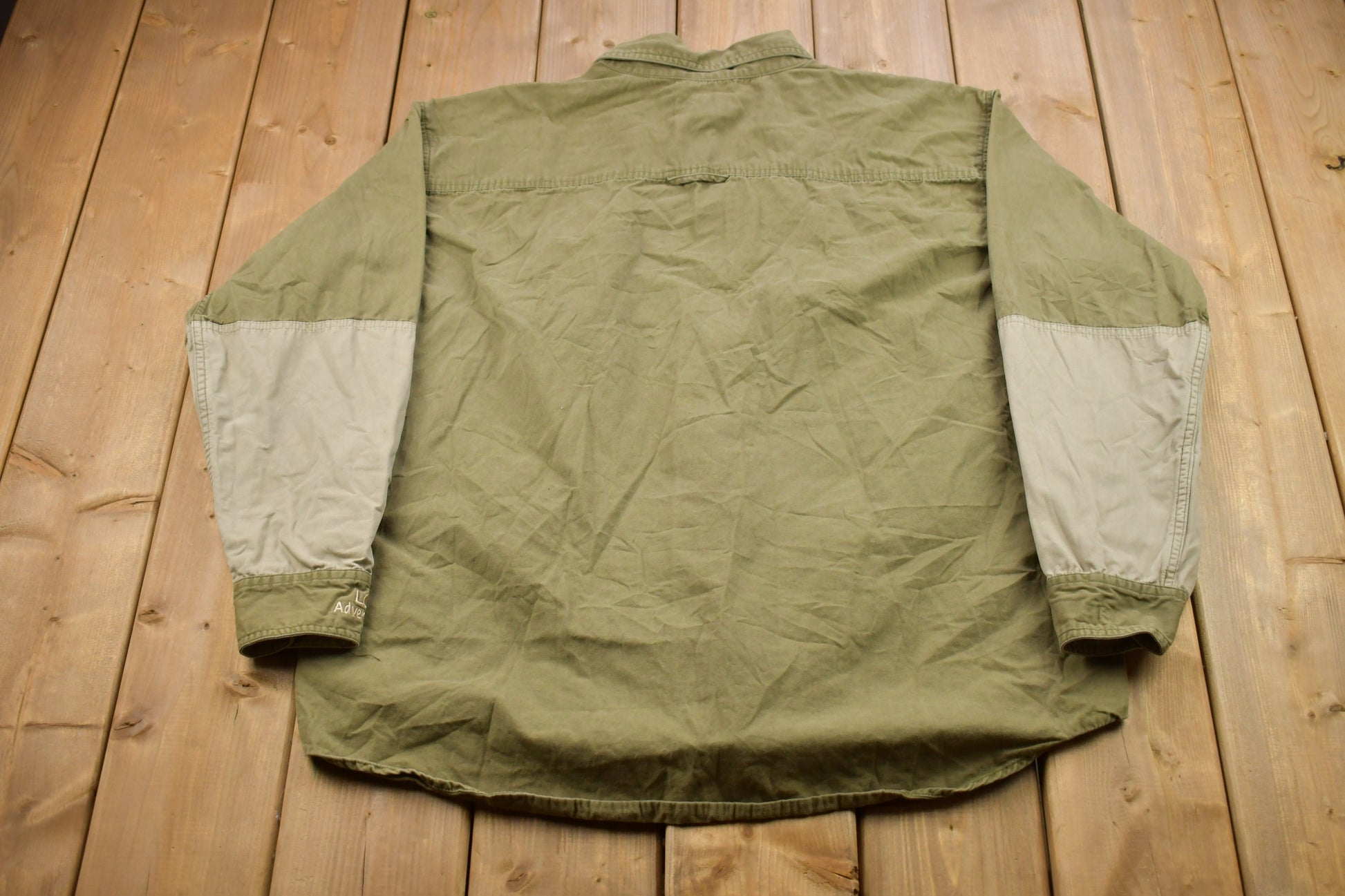 Vintage 2000s Outdoorsman Adventure Patch Blank Button Up Shirt /
