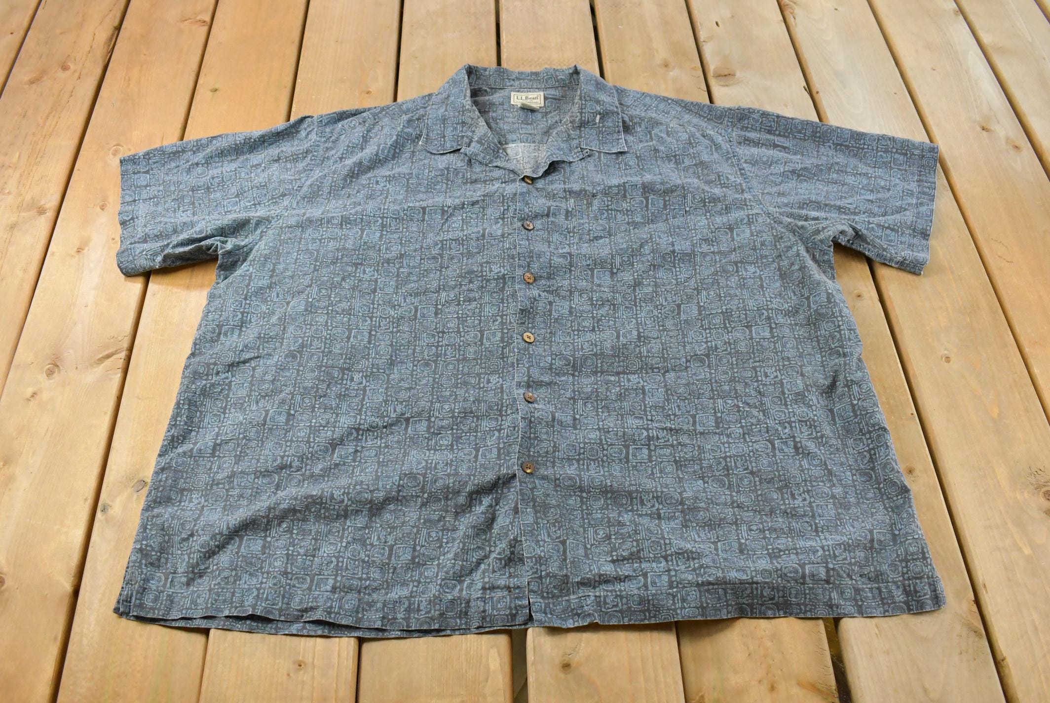 Vintage 1990s L.L. Bean Surf All Over Print Button Up Shirt Men's 2XL / Short Sleeve / 90s Button Up / Tribal Pattern / Beach Shirt