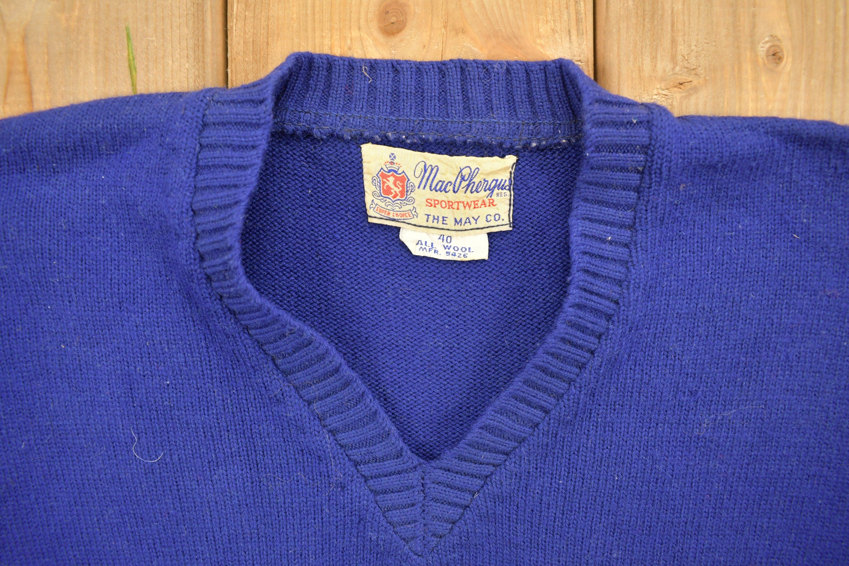Vintage 1960s Blue Knitted V-Neck Sweater  90s Jumper  60s Knit  Outdoor & Wilderness  Pullover Sweatshirt  Sportswear