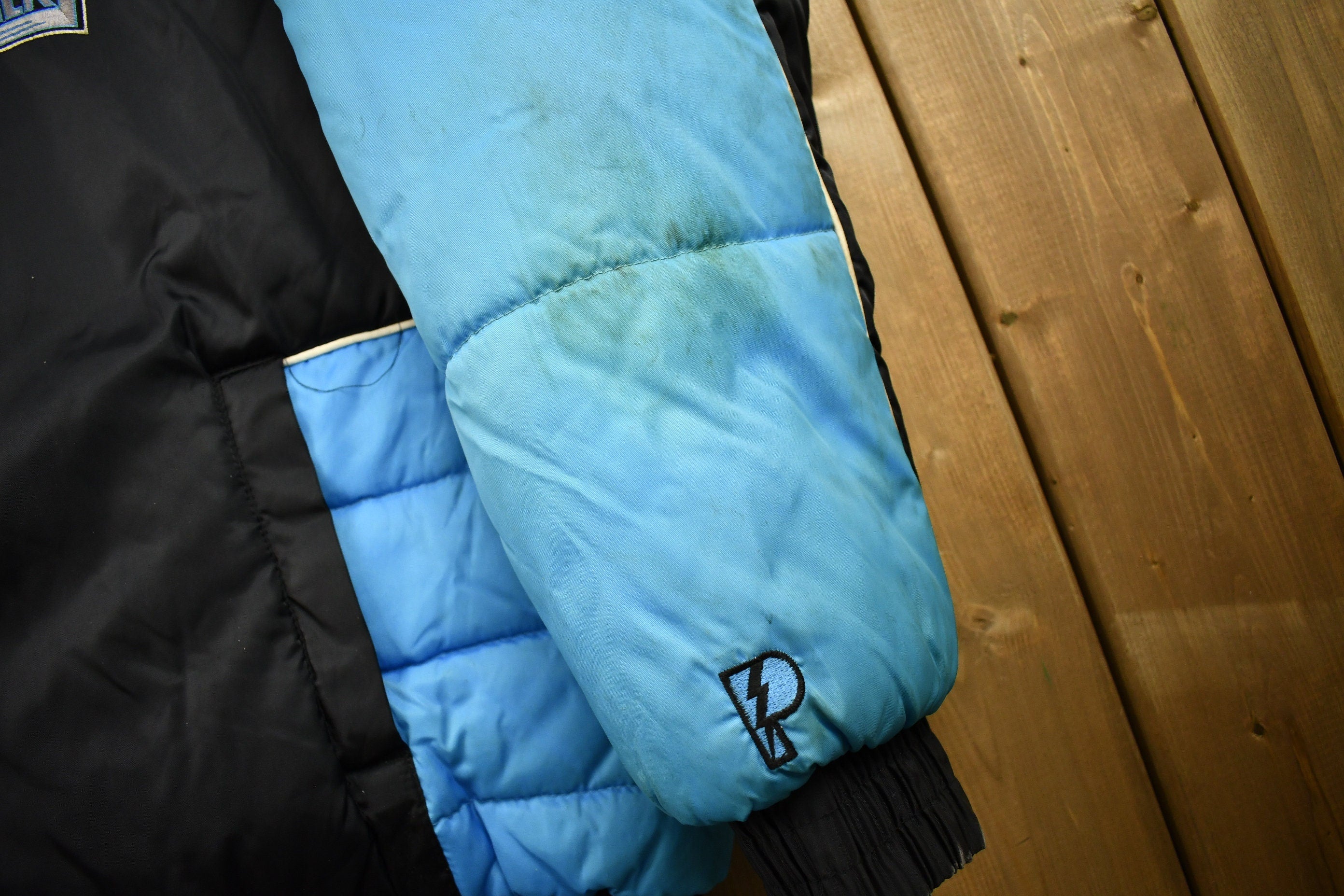 Vintage 1990s North Carolina Panthers NFL Pro Player Full Zip Puffer Jacket