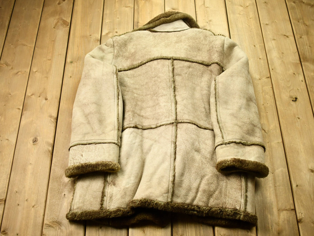 Vintage 1980s Sears The Mens Store Shearling Leather Coat
