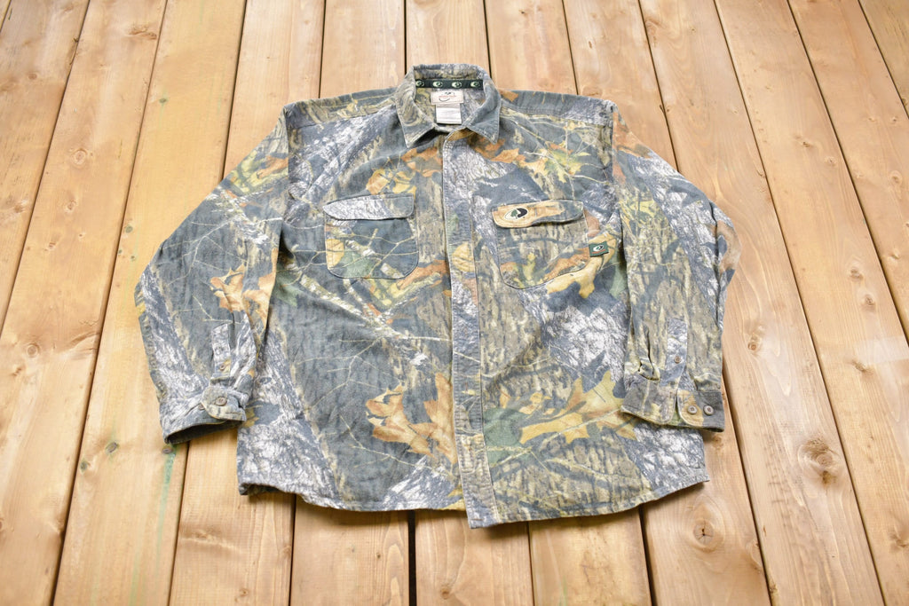 Vintage 1990s Mossy Oak Real Tree Camo Button Up Shirt