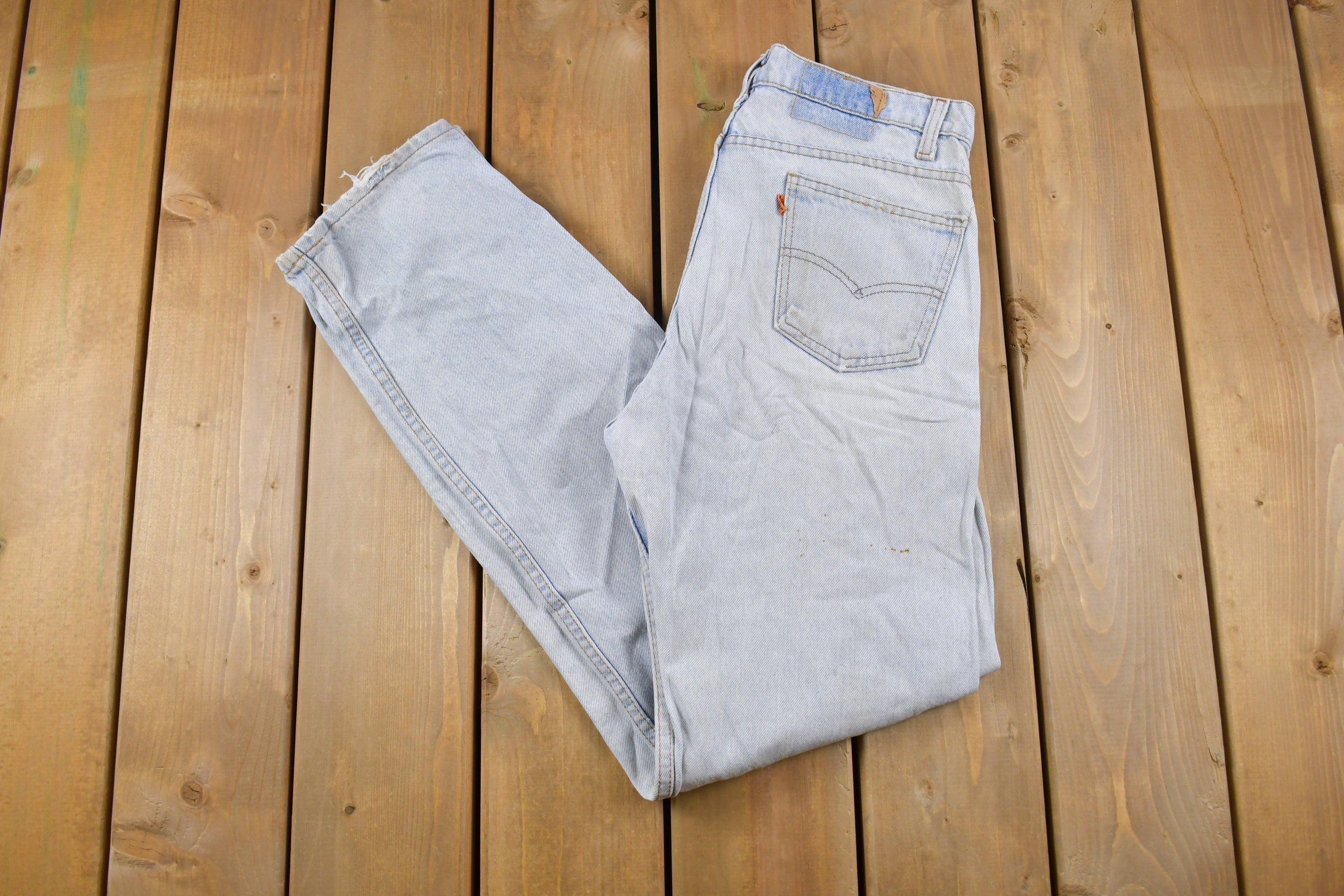 Vintage 1990s Levi's Orange Tab Light Wash Denim Jeans Size 31 x 33