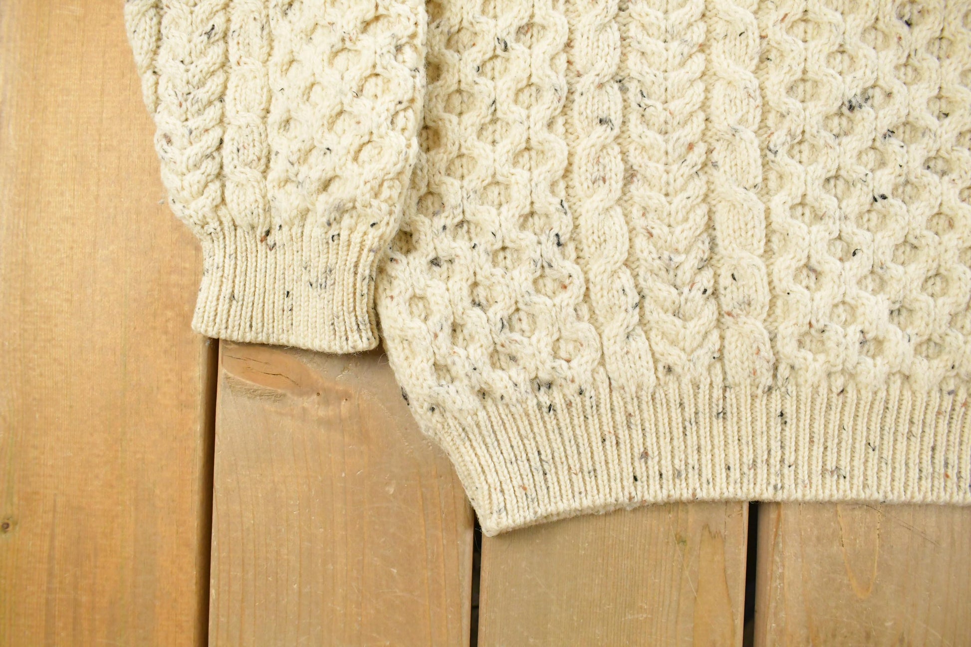 Vintage 1990s Country Knitwear Wool 3D Cable Knit Sweater Men's Large