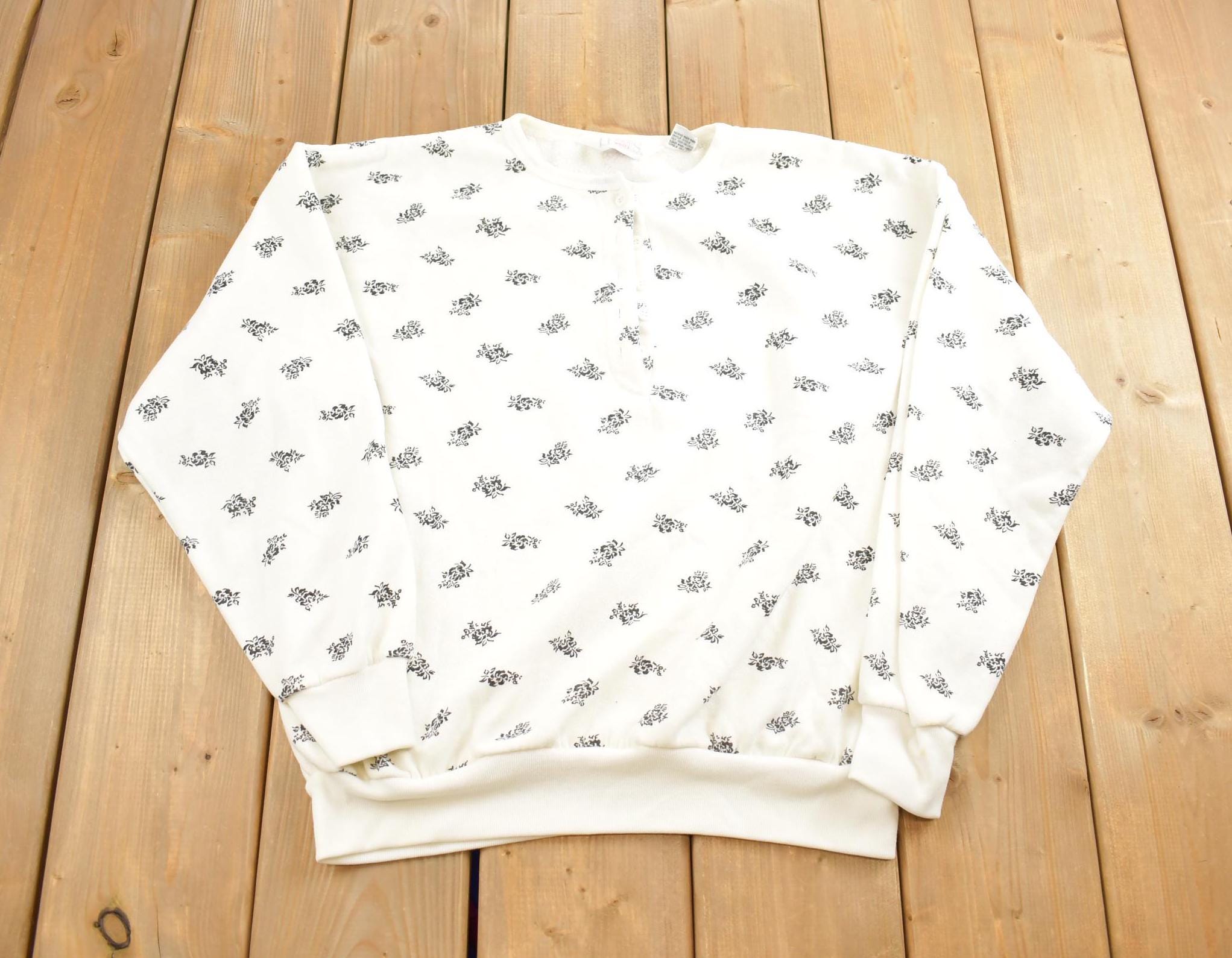Vintage 1990s Honors Flower All Over Print Crewneck Sweatshirt