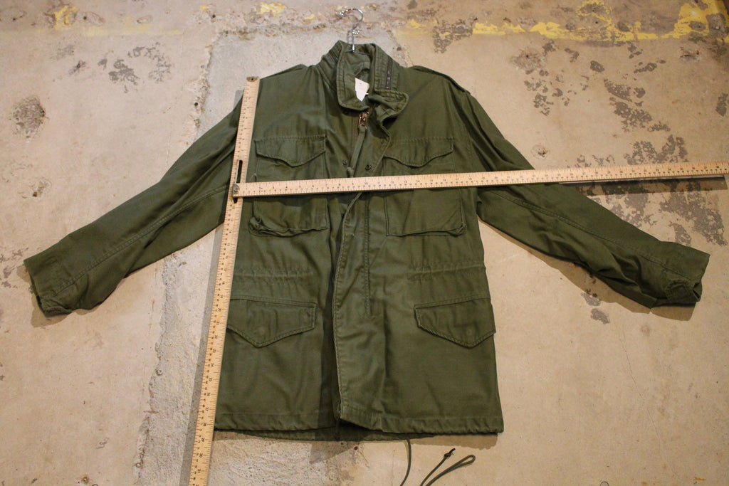 Vintage 2000 Military Button Up Jacket Army Green