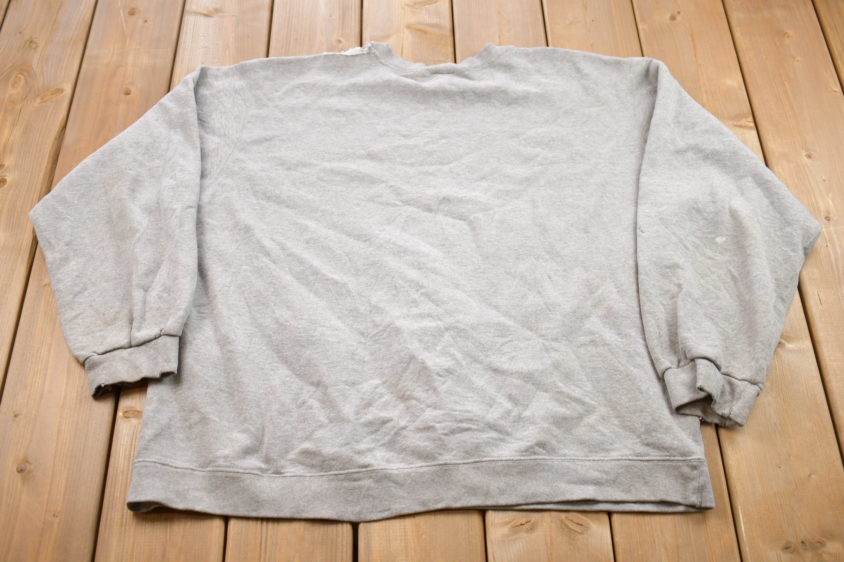 Vintage 1990s Nike Embroidered Mini Swoosh Crewneck Sweatshirt