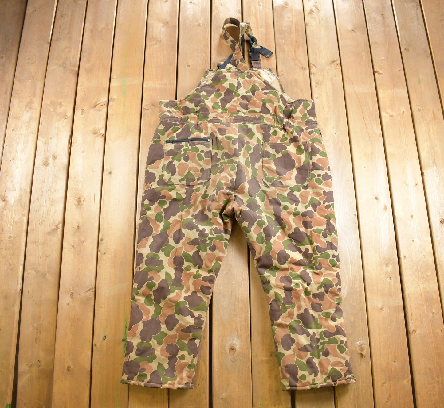 Vintage 1980s Gamehide Camo Overalls / Coveralls / Vintage Overalls / Hype Vintage / Streetwear / Vintage Workwear / Hunting / Fishing