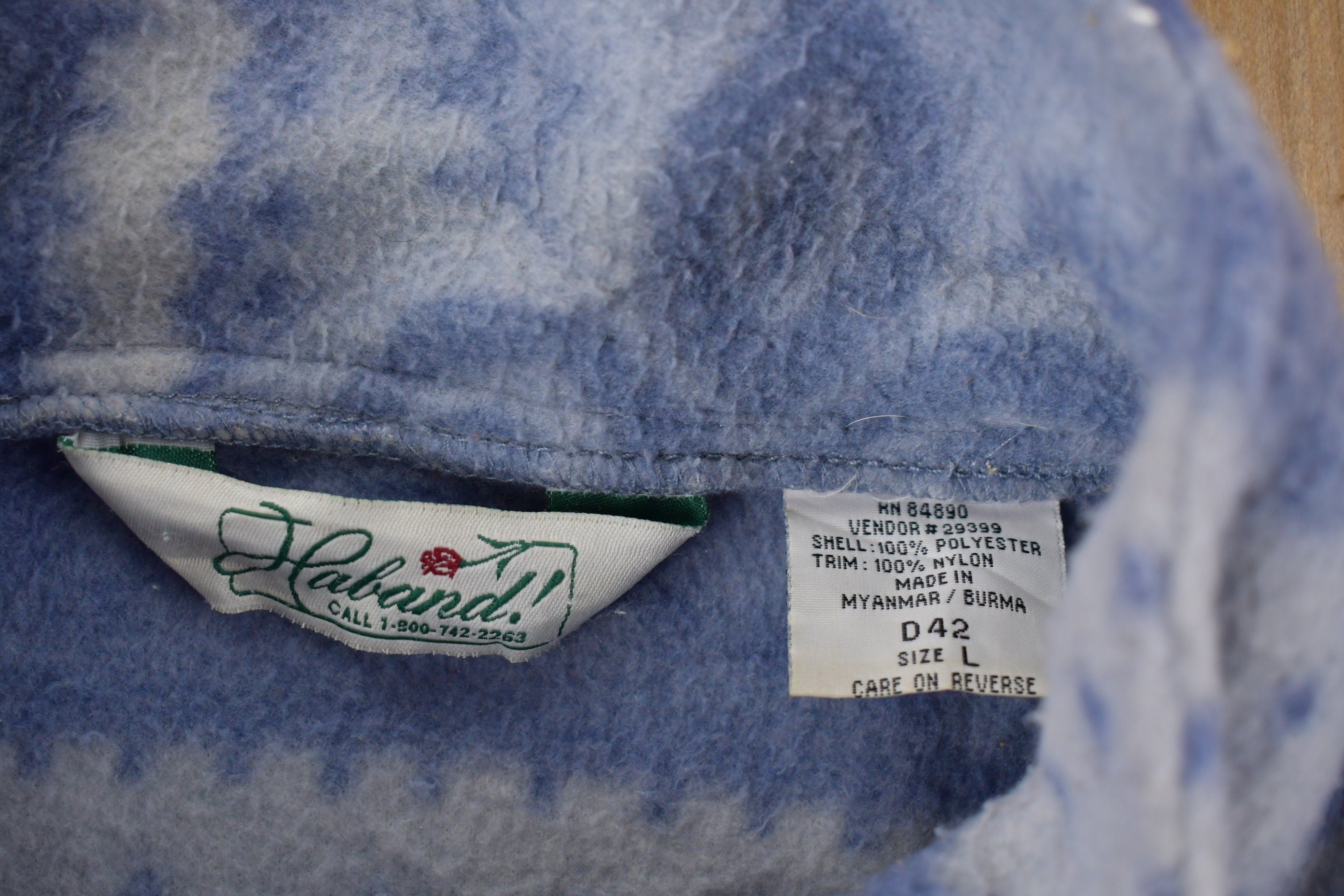 Vintage 1990s Haband! Aztec All Over Print Fleece Sweater