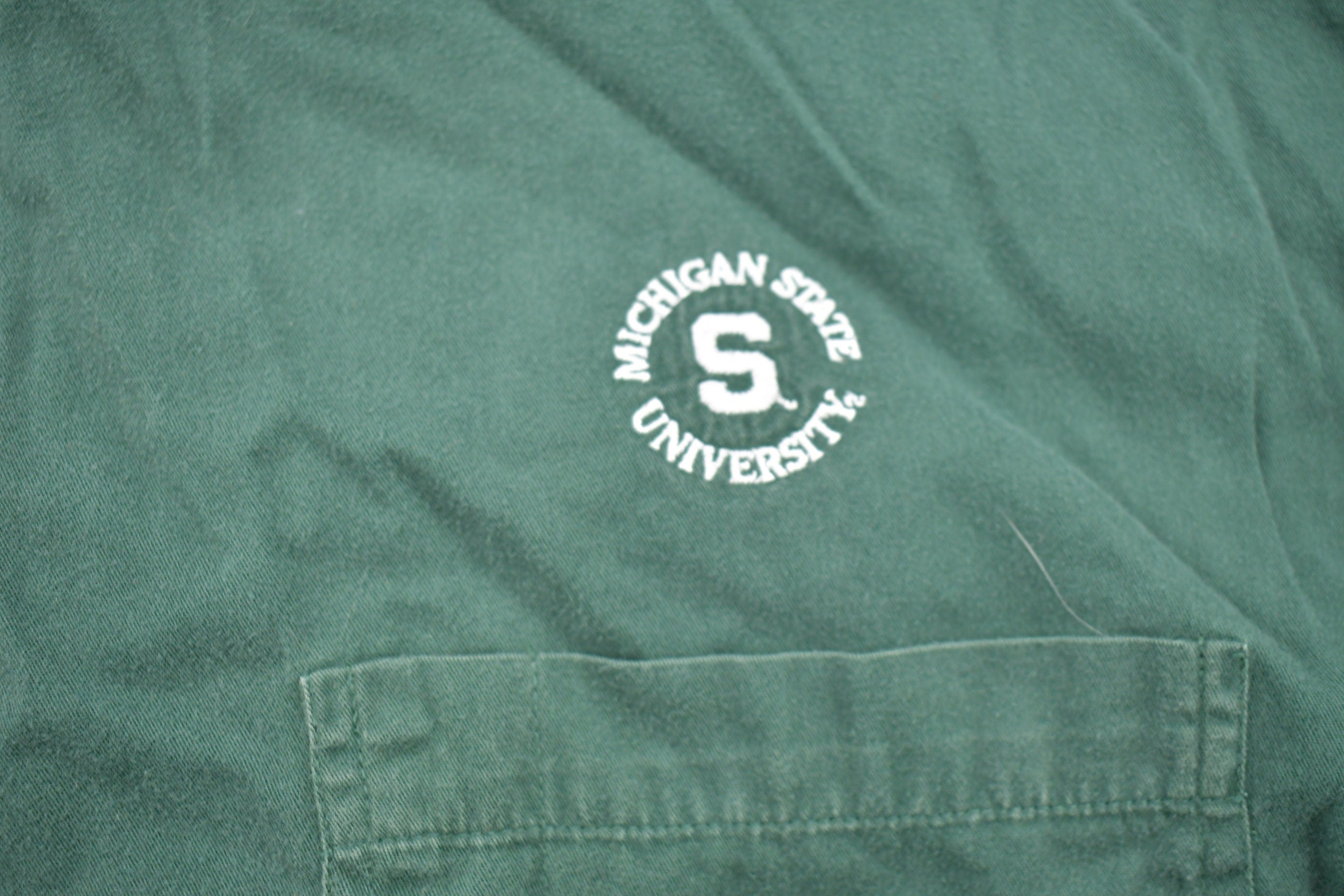Vintage 1990s University Of Michigan State Collegiate Spartans Button Up  Embroidered  NCAA Sweatshirt  Sportswear  Americana  Spartans