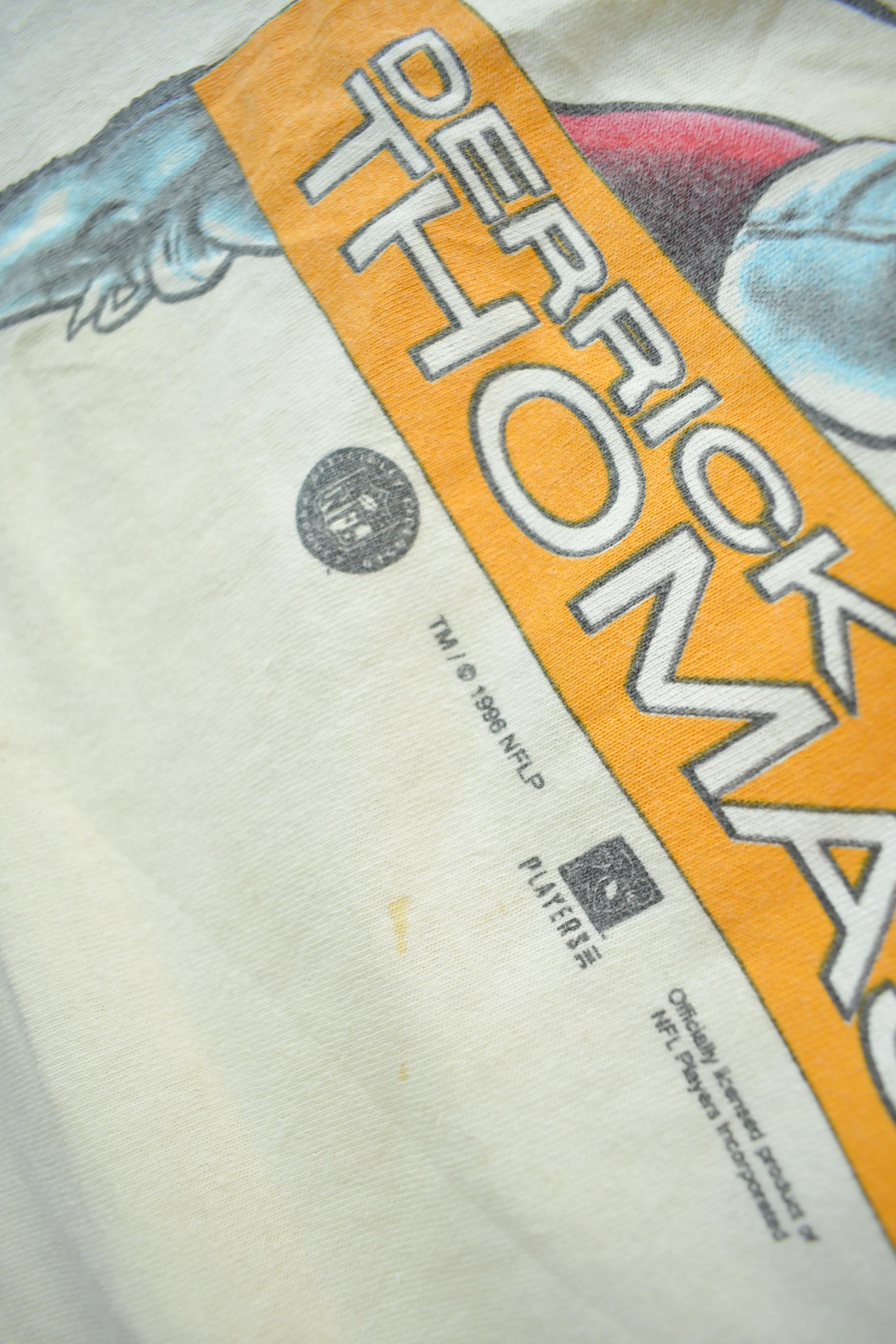 Vintage 1996 Kansas City Chiefs Derrick Thomas NFL Graphic T-Shirt