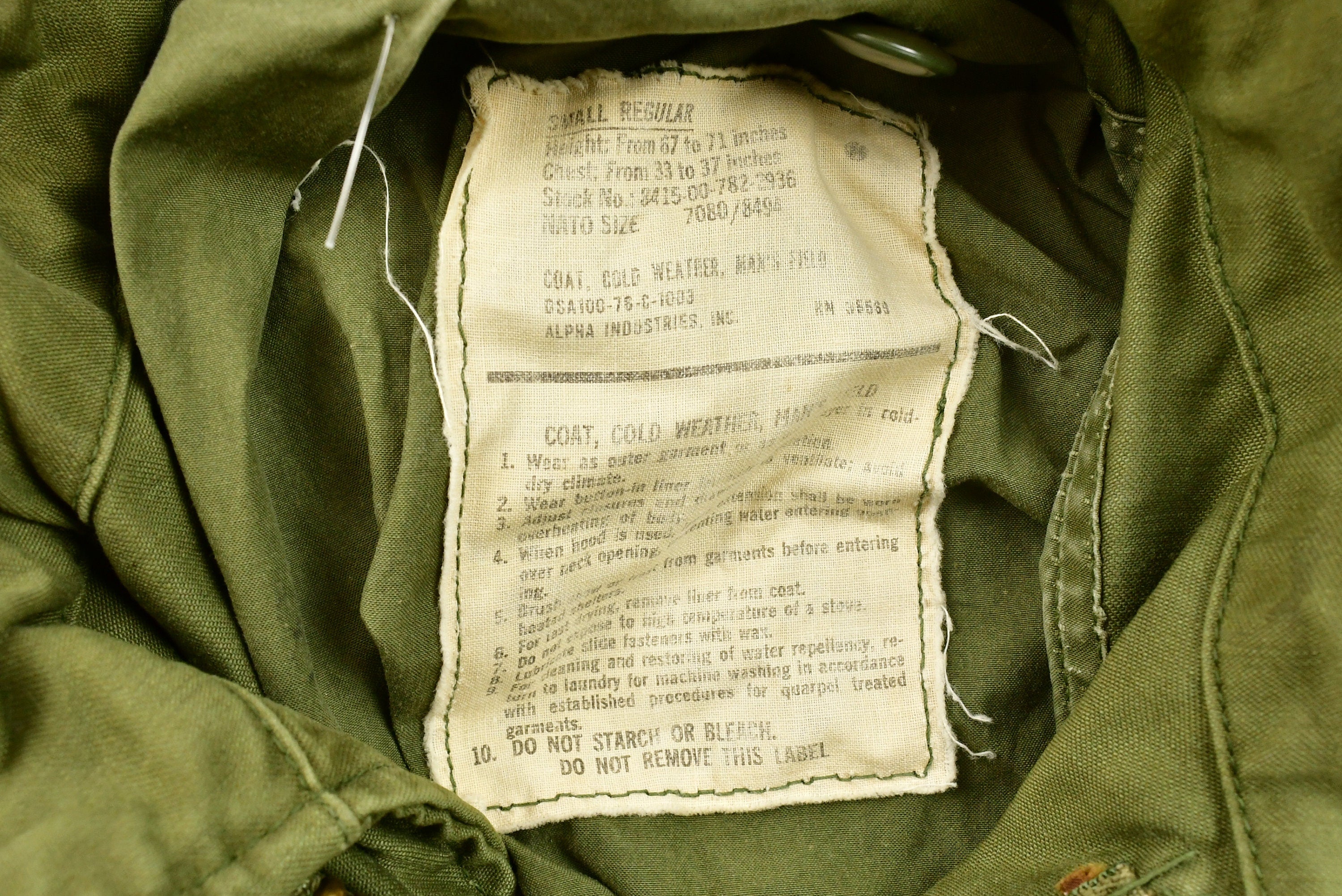 Vintage 2000 Military Button Up Jacket Army Green