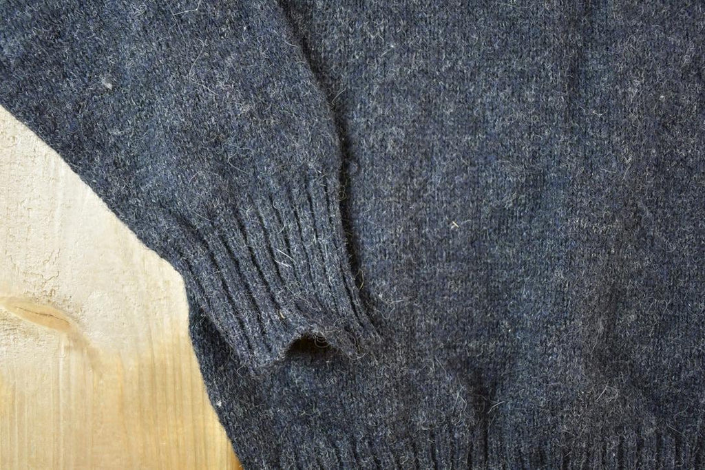 Vintage 1990s GAP 100% Wool Knit Sweater