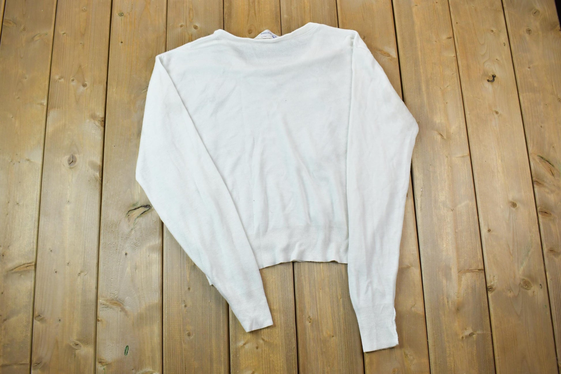 Vintage 1990s Avon Sportswear Knit V Neck Sweater /