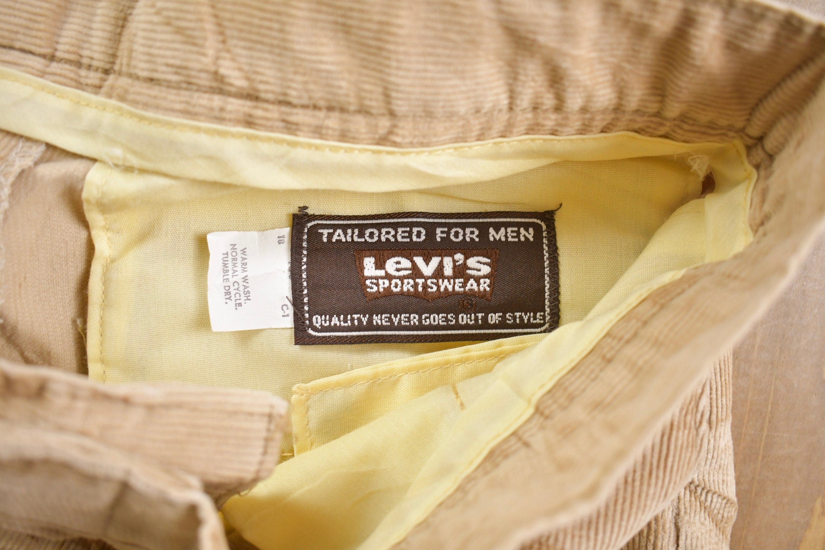 CP14S 1970s corduroy Levi's Sportswear Pants