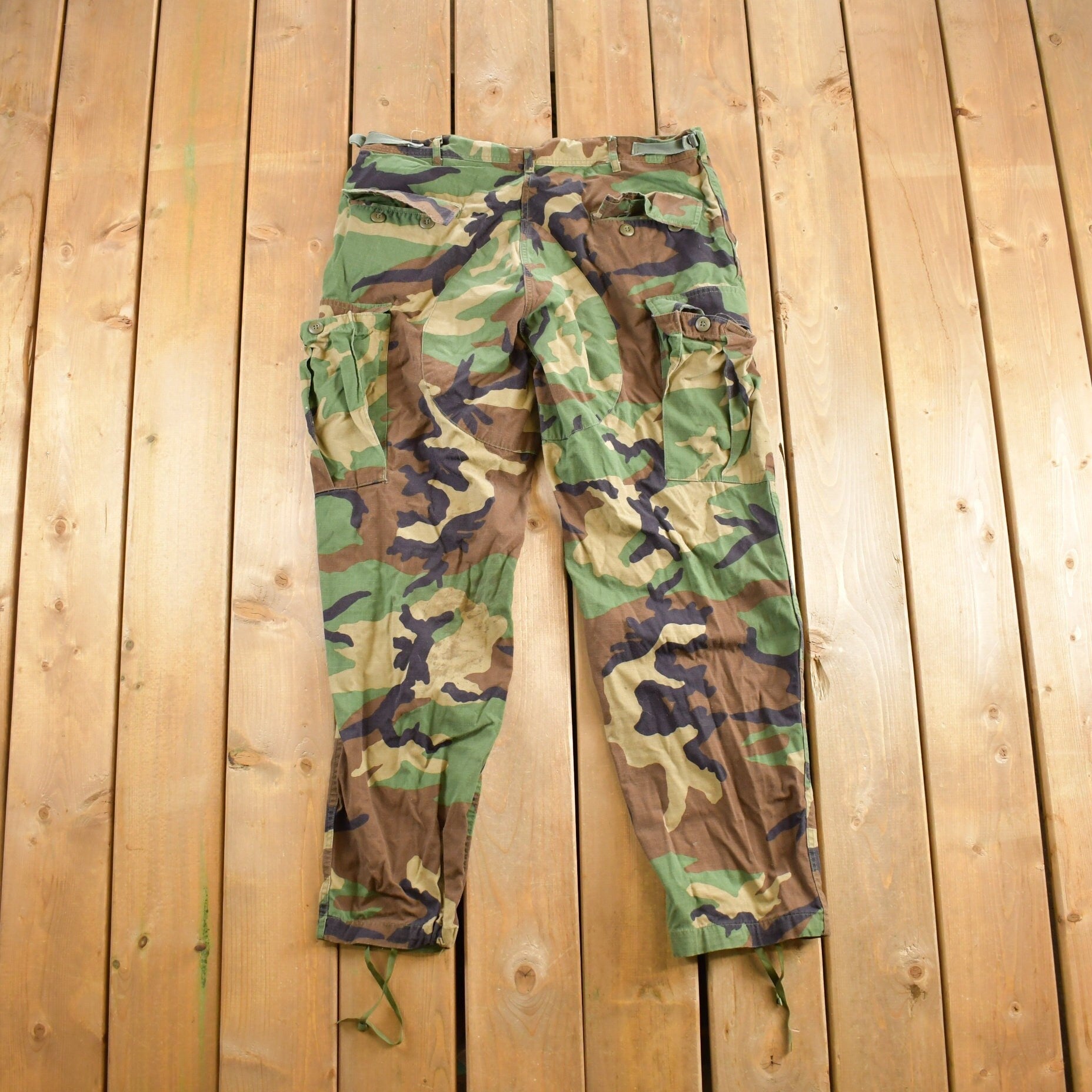 Vintage 1990s Army Woodland Camouflage Cargo Pants Size 32x36