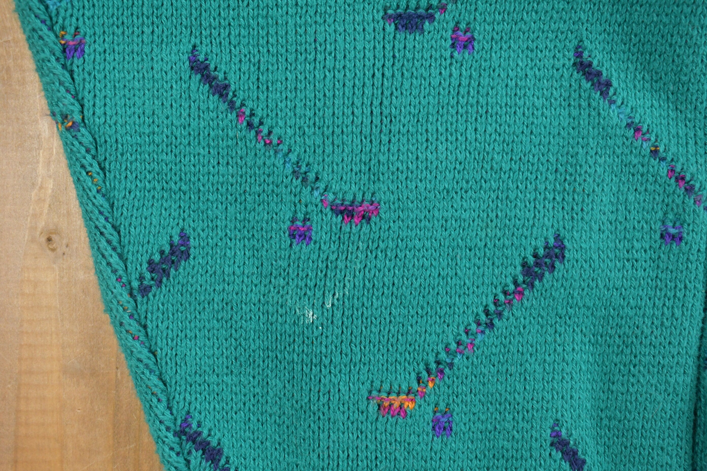Vintage 1990s Golf Theme Knitted Crewneck Sweater
