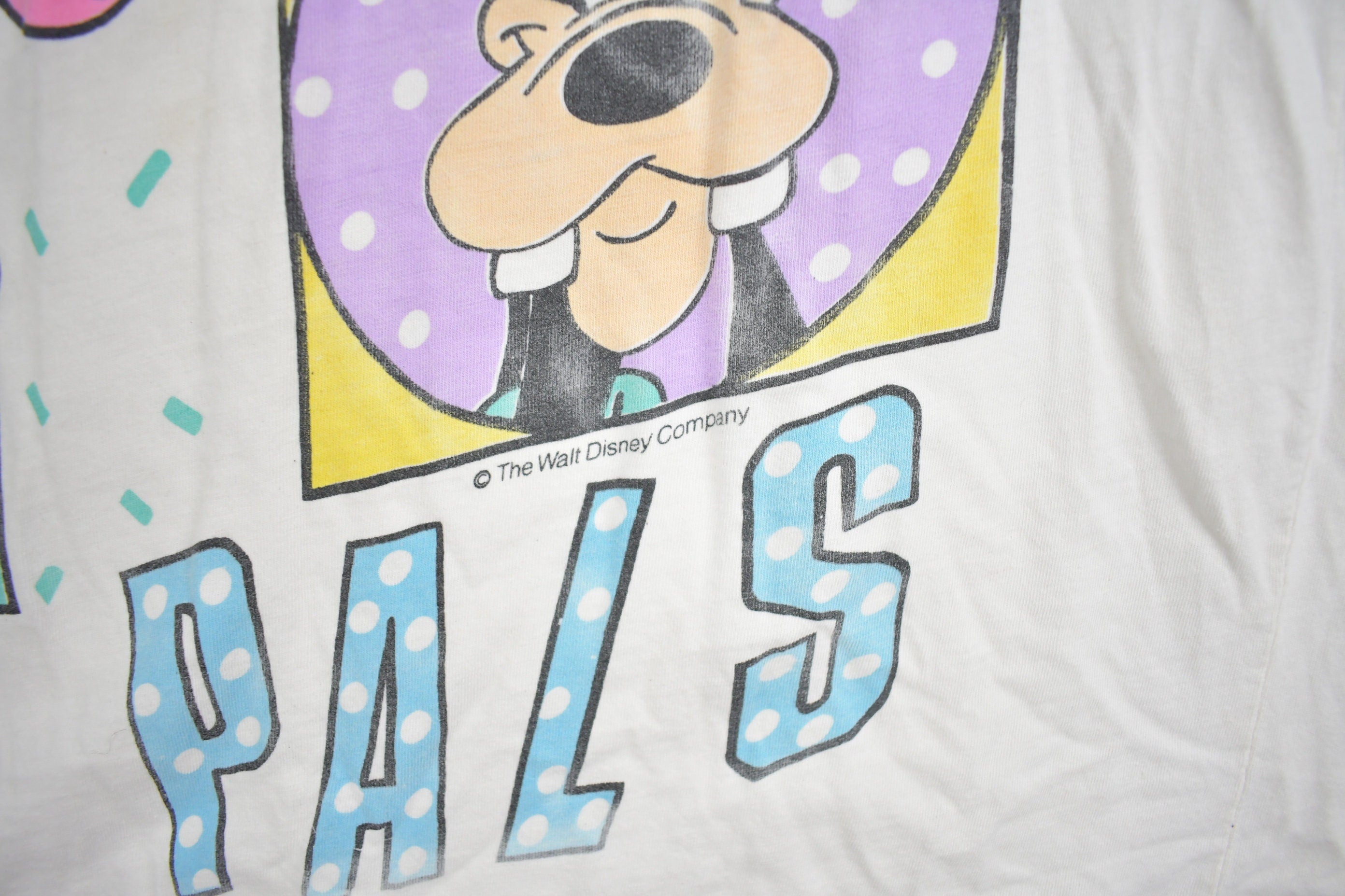 Vintage 1990s Mickey And Pals Graphic Lounge T-Shirt