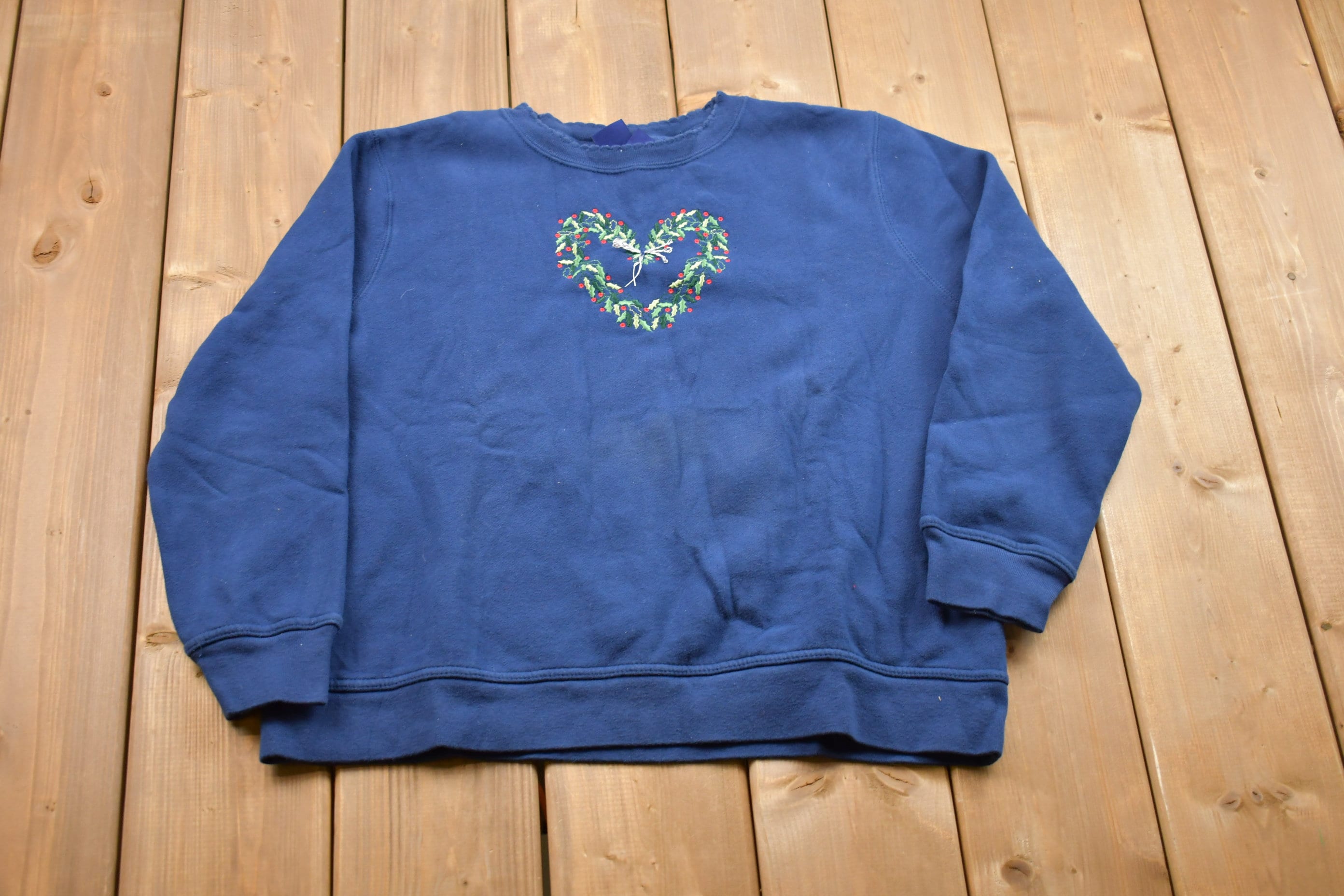 Vintage 1990s Heart Embroidered Crewneck