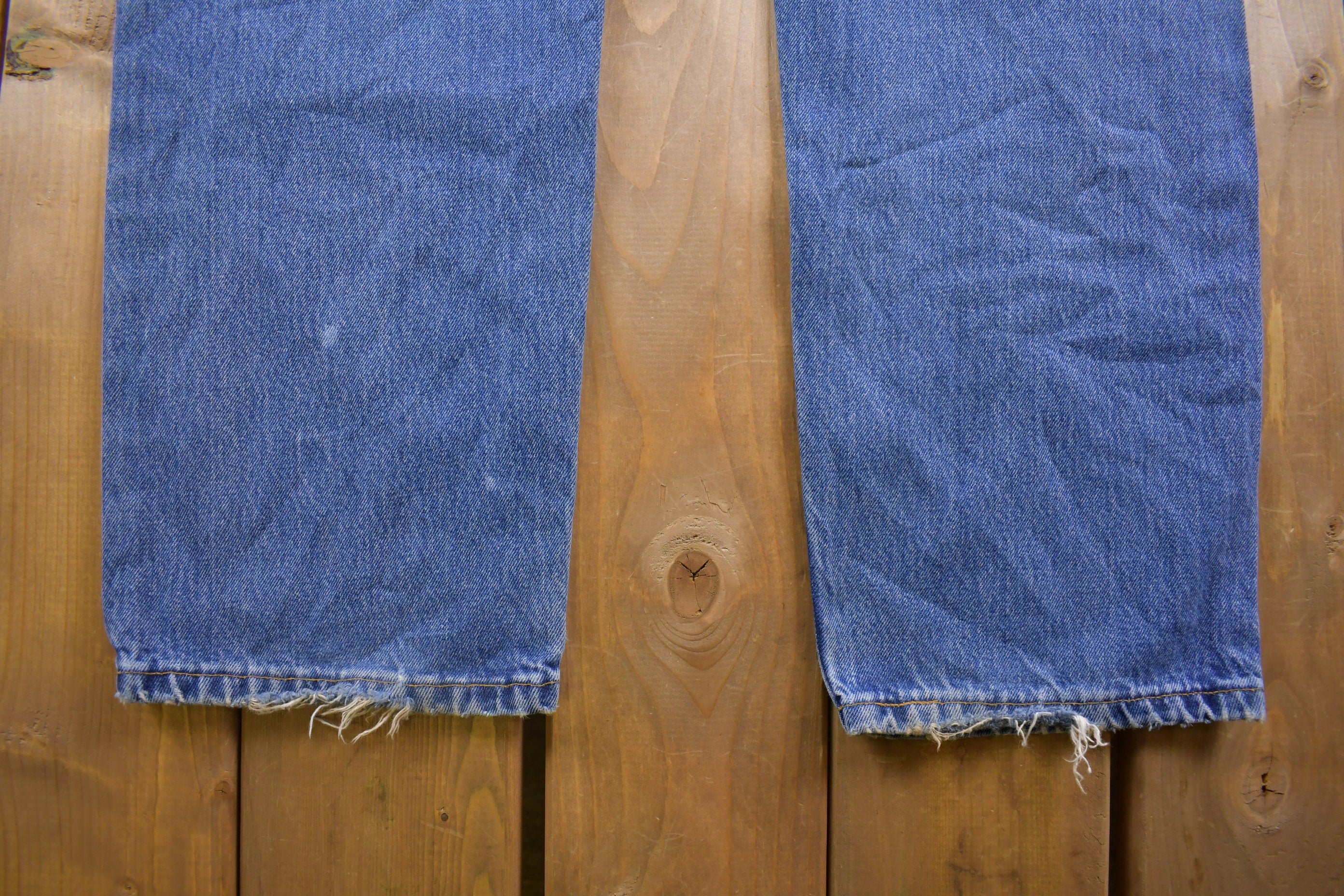 Vintage 1990s Levi's 555 Tab Jeans Size 35 x 31