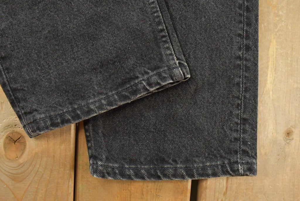 Vintage 1990s Levi's 505 Regular Fit Denim Jeans Men's 33 x 31 / 90s Levi's / Distressed Sun Faded Jeans
