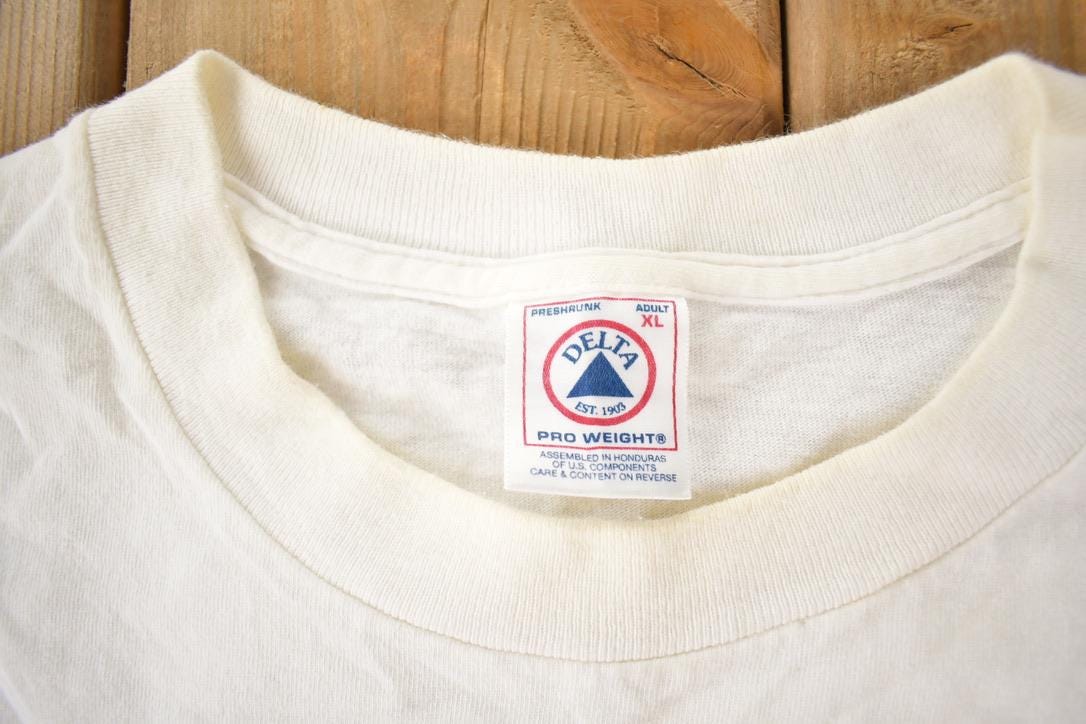 Vintage 1990s I Hate Golf I Love Golf Graphic T Shirt Made In USA
