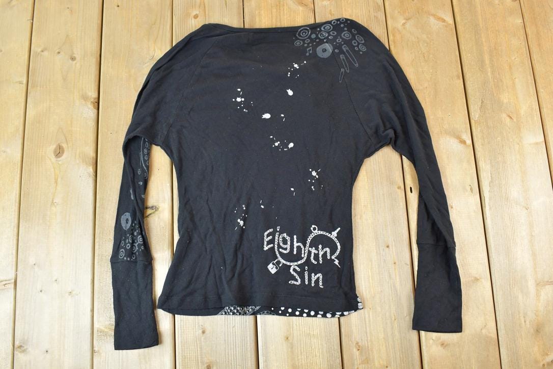 Women Vintage Vigoss Y2K Eighth Sin T-Shirt / Vigoss Grunge Skull Print / Contrast Stitch / Internet Famous Clothing / Over Dyed