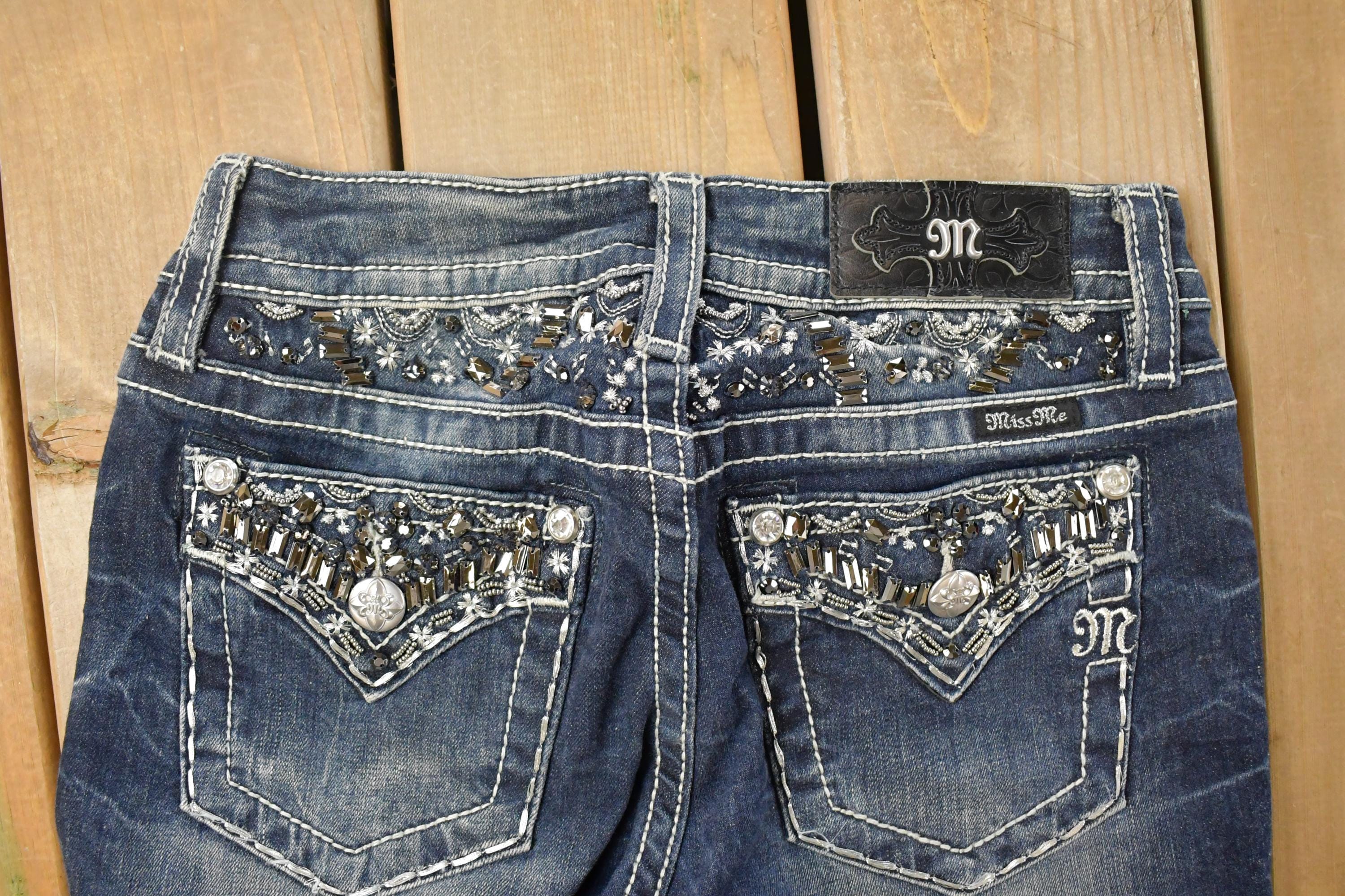 Vintage Deadstock Y2K Miss Me Bedazzled Low Rise Jeans Women's Size 26x31