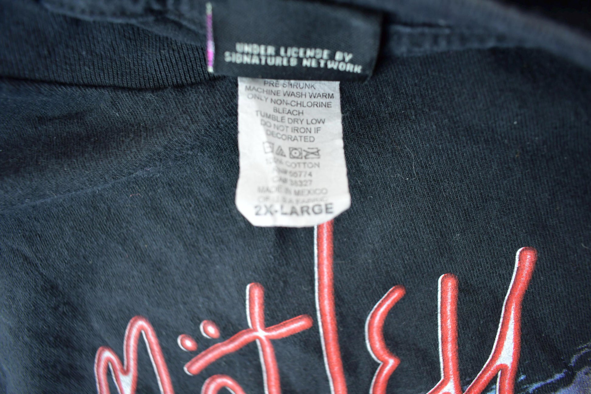 Vintage 2004 Motley Crue Girls Girls Girls Band T-shirt