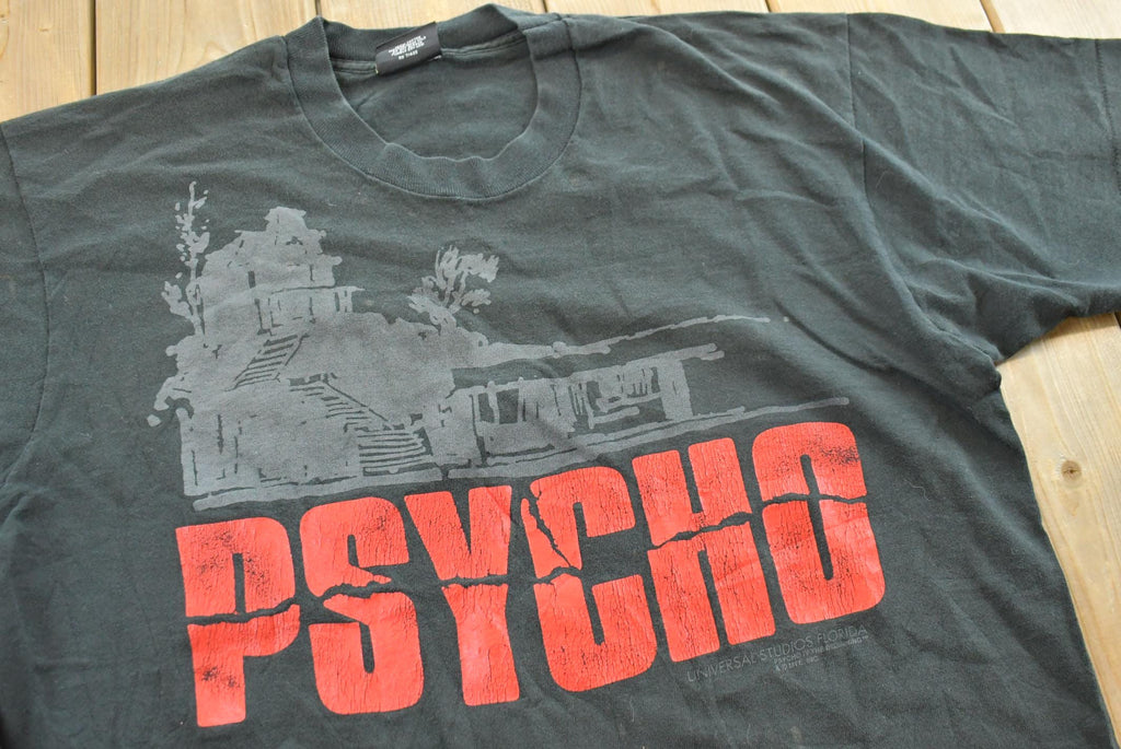 Vintage 1990s Alfred Hitchcock Psycho Movie Graphic T Shirt Mens L