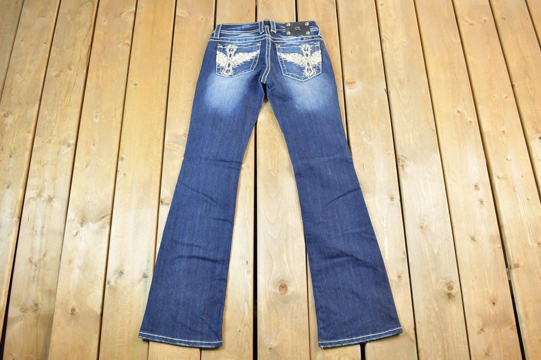 Vintage Y2K Miss Me Bedazzled Low Rise Jeans Size 26x31
