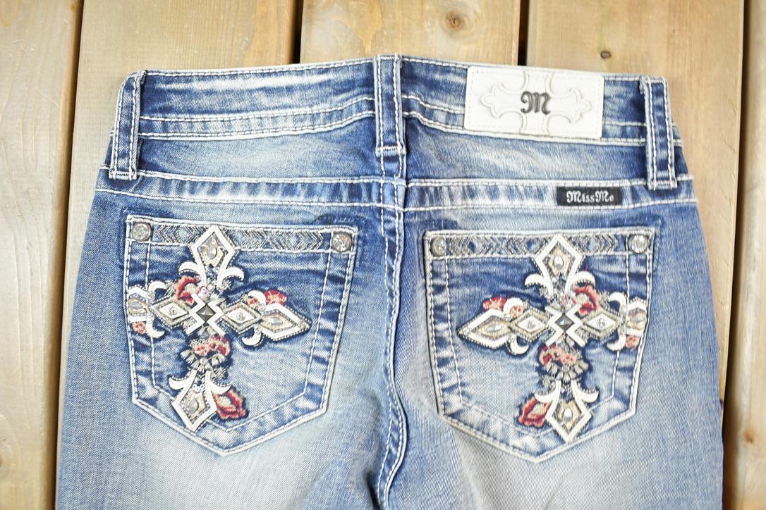 Vintage Y2K Miss Me Bedazzled Low Rise Jeans Size 26x31