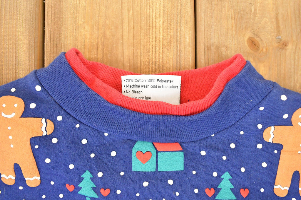Vintage 1994 Gingerbread Man AOP Double Collar Christmas Graphic Print Crewneck Sweatshirt Women's S