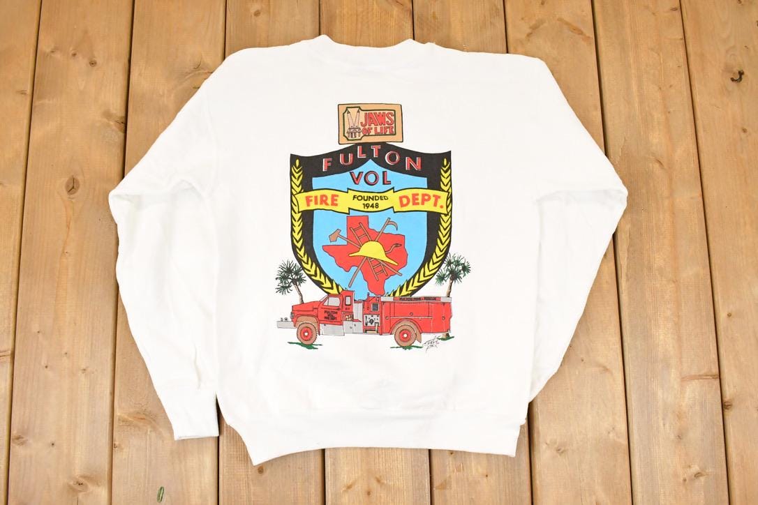 Vintage 1990s Fulton Oysterfest Cartoon Tug Boats FAB Graphic Print Crewneck Sweatshirt Mens S