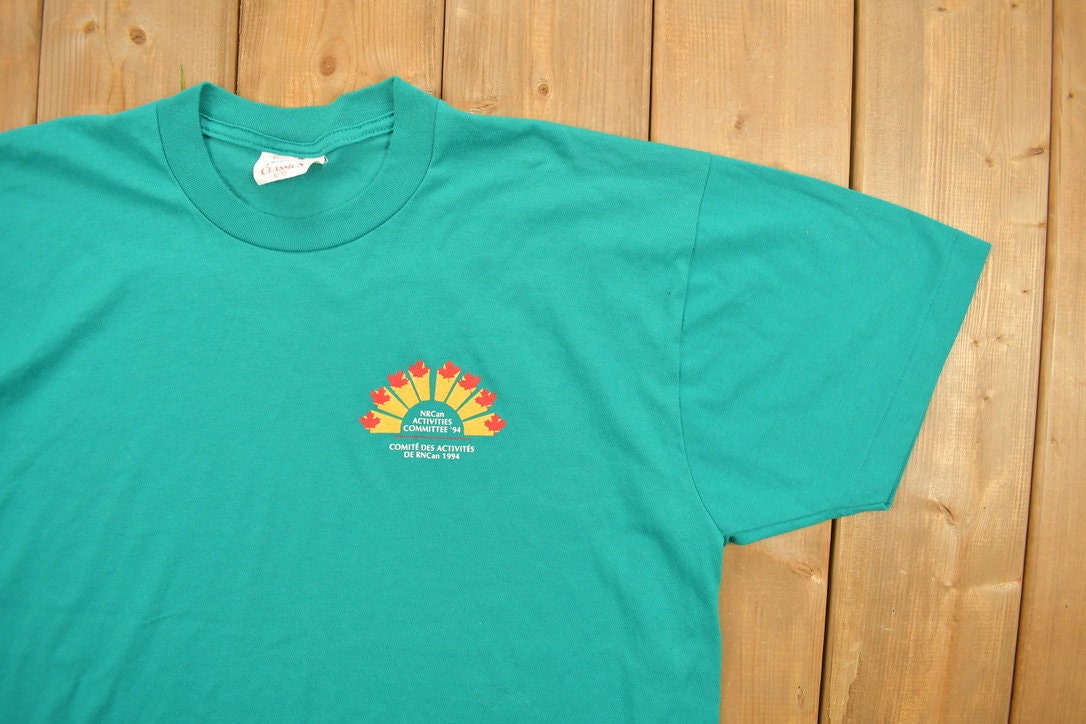 Vintage 1994 NRCan Activites Committe Graphic T-Shirt