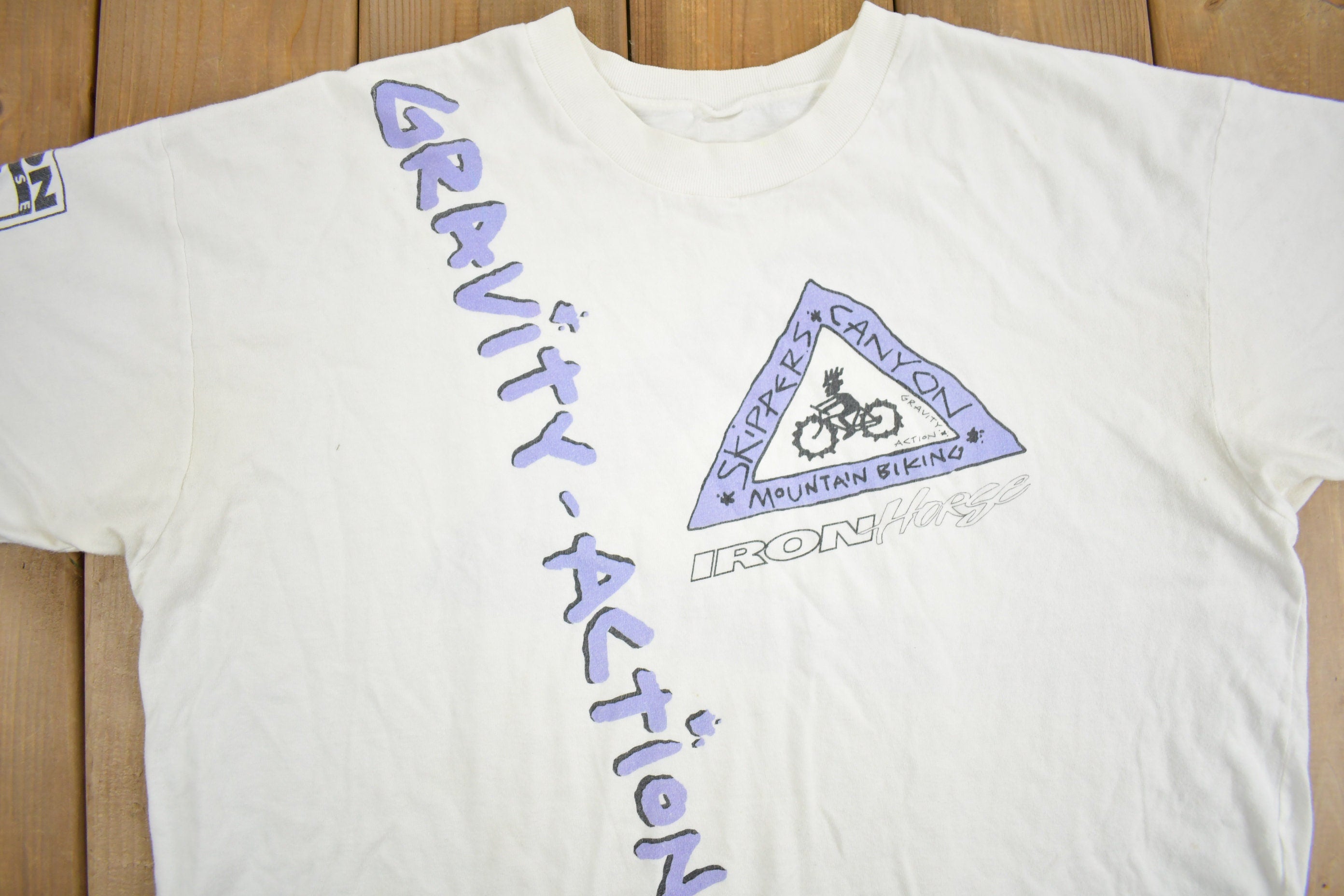 Vintage 1990s Gravity Action Skippers Canyon Mountain Biking Graphic T Shirt