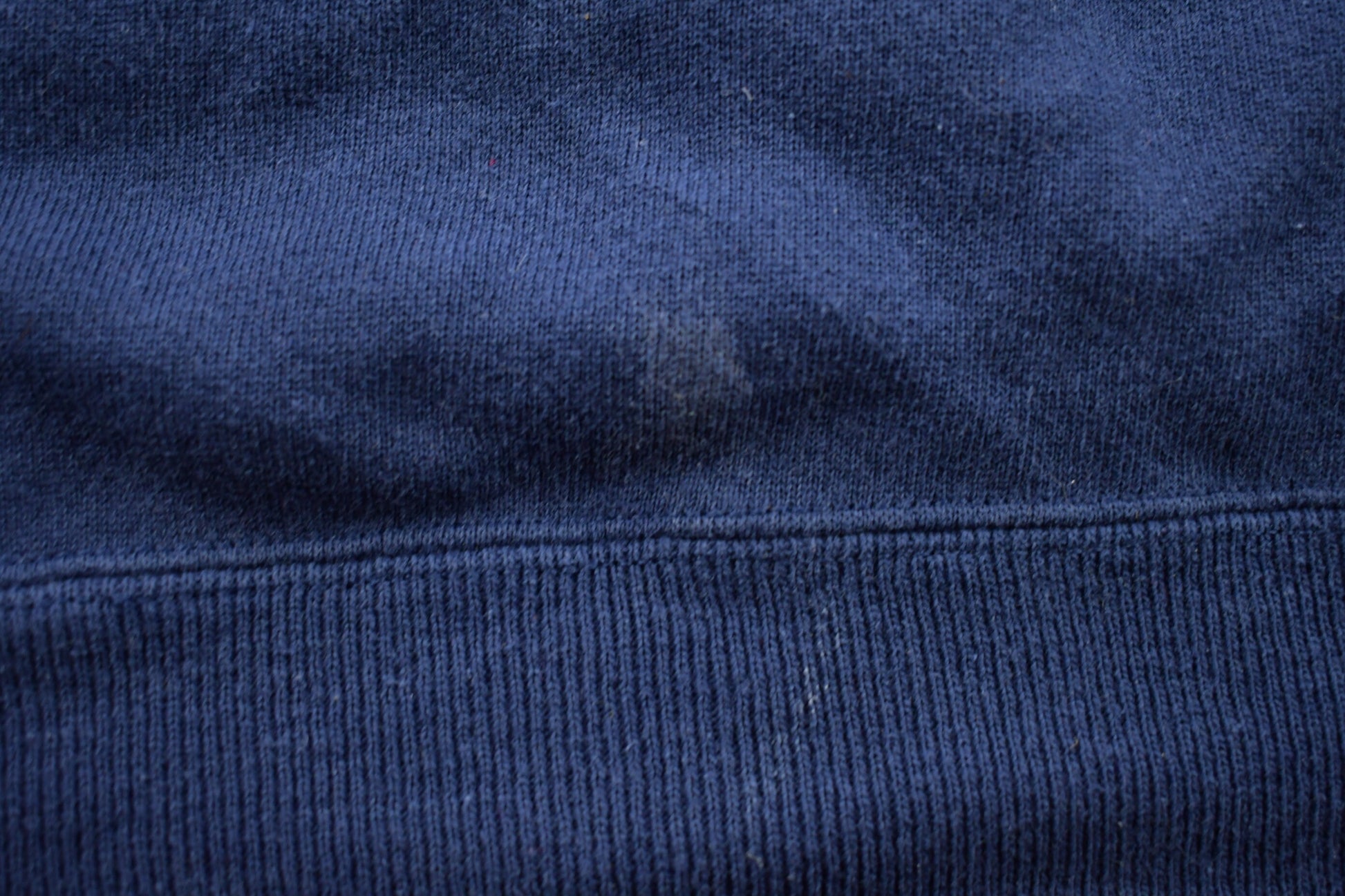 Vintage 1990s Blank Navy Blue Crewneck Sweatshirt