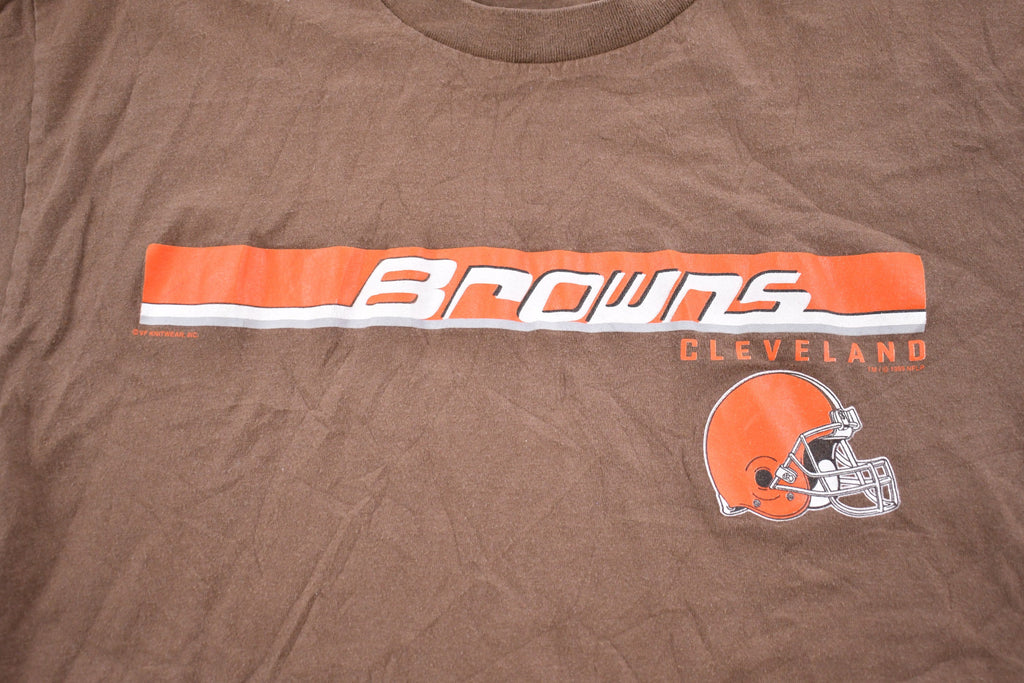 Vintage 1999 Cleveland Browns NFL Graphic T-Shirt