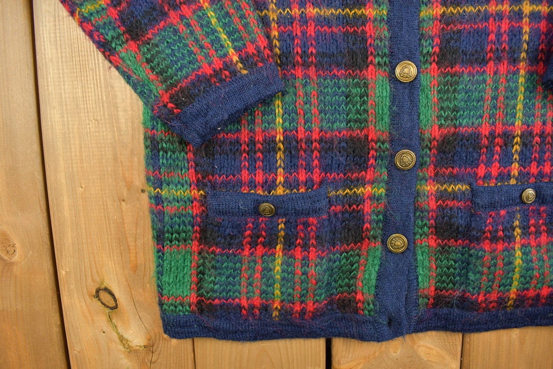 Vintage 1990s Northern Isles Plaid Knit Cardigan Sweater