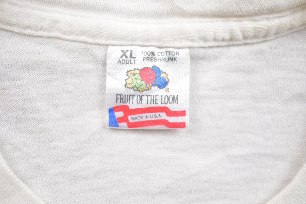Vintage 1994 "Smart as we Think we Are" Graphic T Shirt
