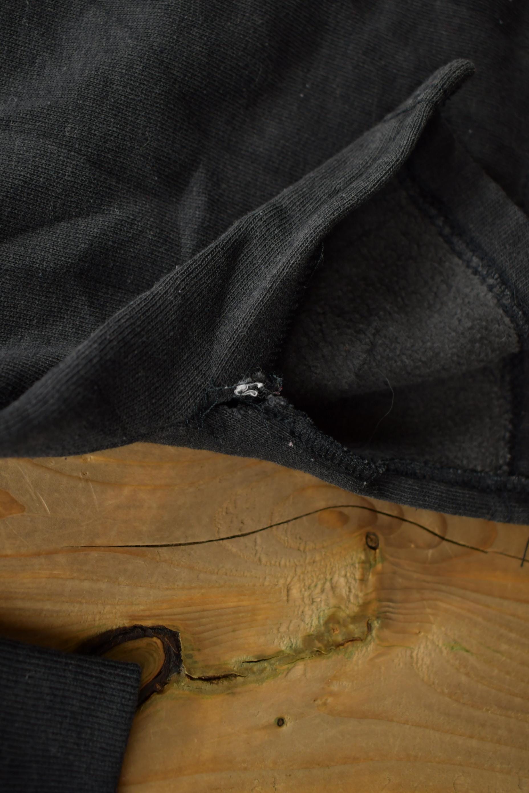 Vintage 1990s Disneyland Paris Crewneck Sweatshirt  90s Crewneck  Souvenir  Embroidered