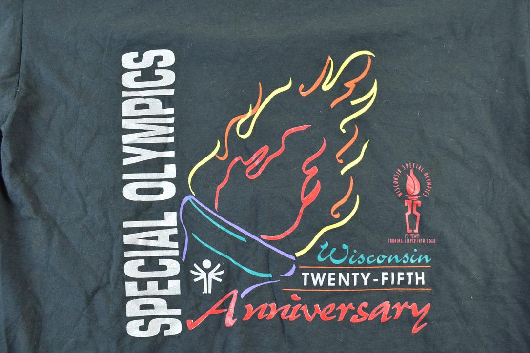 Vintage 1990s Wisconsin Special Olympics Single Stitch T-Shirt