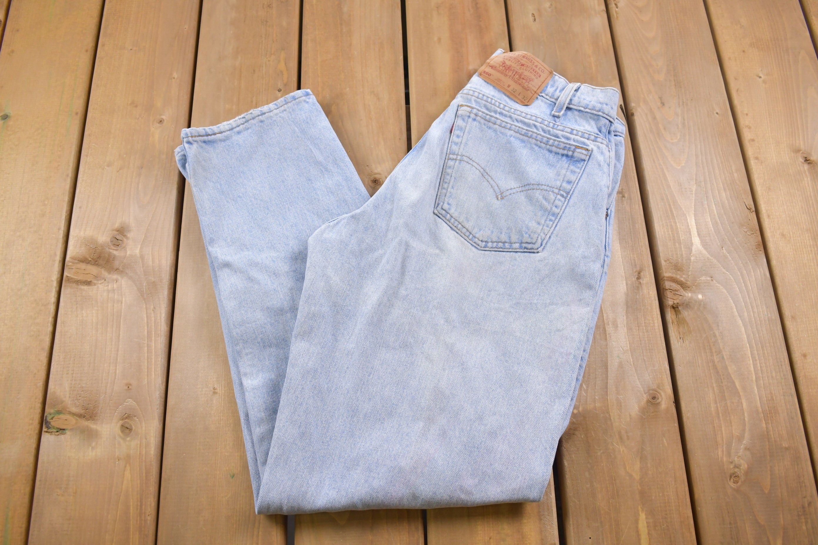 Vintage 1990s Levi's 560 Red Tab Jeans Size 32 x 32