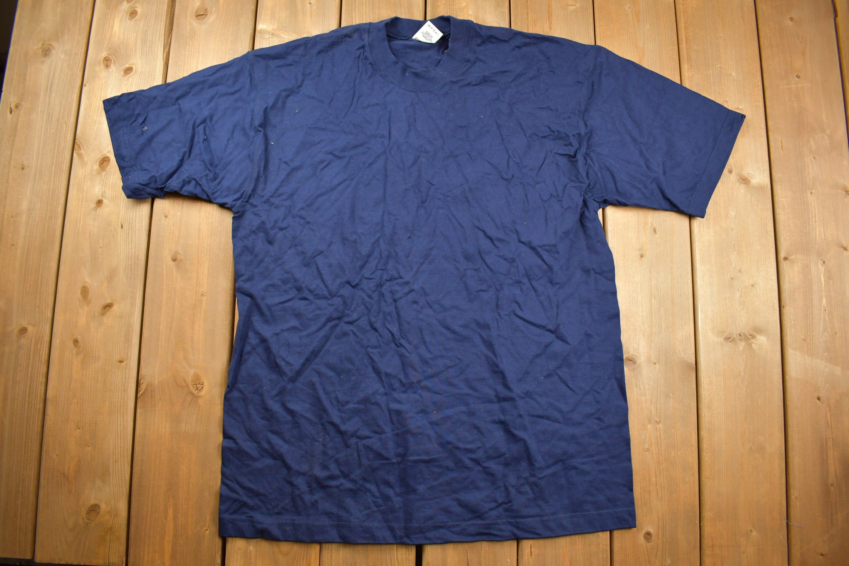 Vintage 1990s Fruit Of The Loom Blank T Shirt